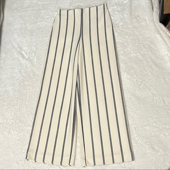 H&M wide legged bottoms Size XS - Picture 4 of 5